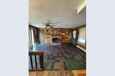 67 Royal Oak Circle, Meriden, CT 06450 - Photo 9