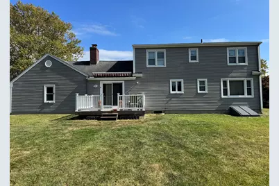 67 Royal Oak Circle, Meriden, CT 06450 - Photo 3