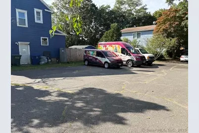 1213 Wood Avenue, Bridgeport, CT 06604 - Photo 3