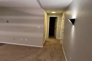 239 Old Farms Rd, Avon, CT 06001 - Photo 7