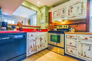 20 Grove St, Essex, CT 06426 - Photo 15