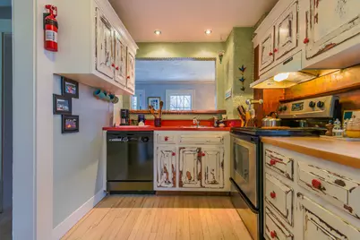 20 Grove Street, Essex, CT 06426 - Photo 19