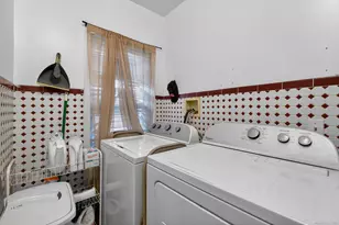 38 Center St, Bristol, CT 06010 - Photo 21