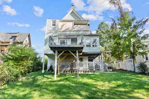 18 Hobart St, Meriden, CT 06450 - Photo 7