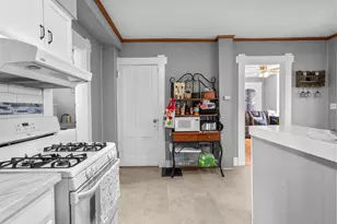 18 Hobart St, Meriden, CT 06450 - Photo 13