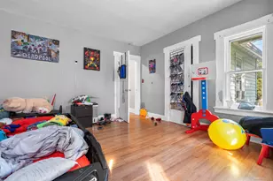 18 Hobart St, Meriden, CT 06450 - Photo 17