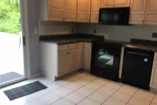 17 Cottontail Rd, Norwalk, CT 06854 - Photo 5