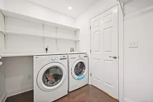 516 Valley Rd, Stratford, CT 06615 - Photo 13