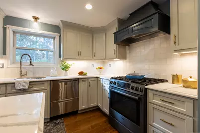 5 Kings Grant Road, Clinton, CT 06413 - Photo 19