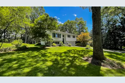 4 Union Circle, Danbury, CT 06810 - Photo 33