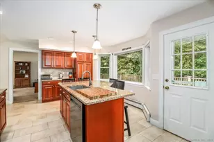 209 Stonegate Dr, Southbury, CT 06488 - Photo 13