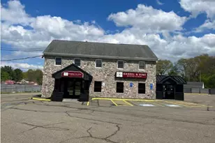 1861 Berlin Turnpike North Berlin Turnpike Divide N, Berlin, CT 06037 - Photo 1