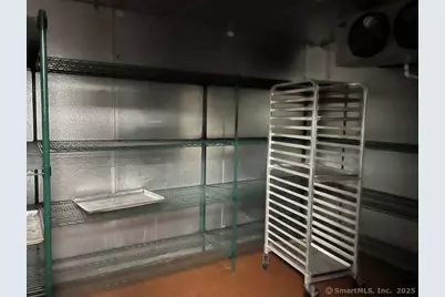 1861 Berlin Turnpike North Berlin Turnpike Divide North, Berlin, CT 06037 - Photo 9