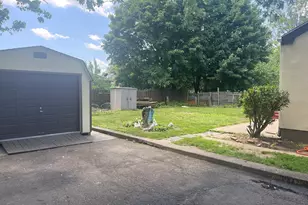 181 City View Ave, Bridgeport, CT 06606 - Photo 5