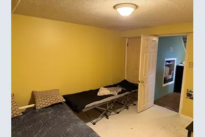 181 Cityview Avenue, Bridgeport, CT 06606 - Photo 33