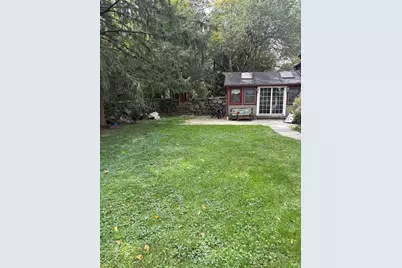 40 Maple Avenue North, Westport, CT 06880 - Photo 5