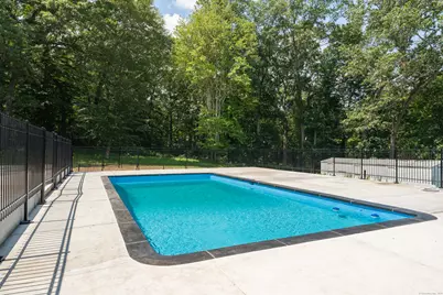 16 Yankee Peddler Path, Madison, CT 06443 - Photo 37