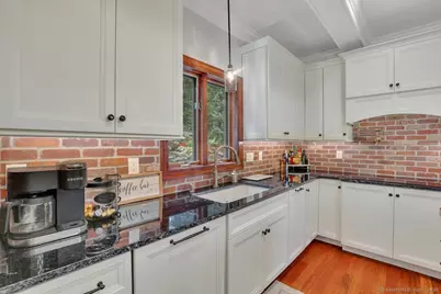 36 Sand Hill Lane, Glastonbury, CT 06033 - Photo 15