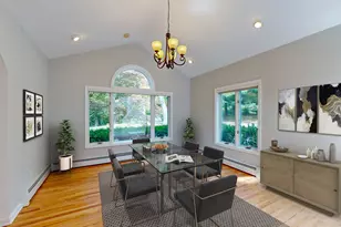 110 Erskine Rd, Stamford, CT 06903 - Photo 19