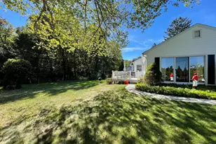 82 N High St, Clinton, CT 06413 - Photo 5