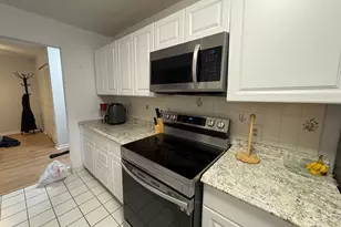 40 California St, Stratford, CT 06615 - Photo 5