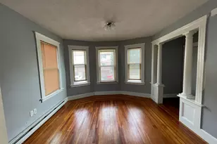 152 Wolcott St, Waterbury, CT 06705 - Photo 3