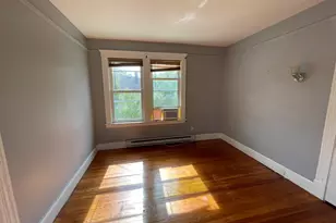 152 Wolcott St, Waterbury, CT 06705 - Photo 9