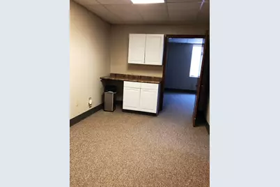 250 Wolcott Road #Lower level, Wolcott, CT 06716 - Photo 5