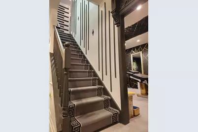 207 Ridgefield Avenue, Waterbury, CT 06705 - Photo 3