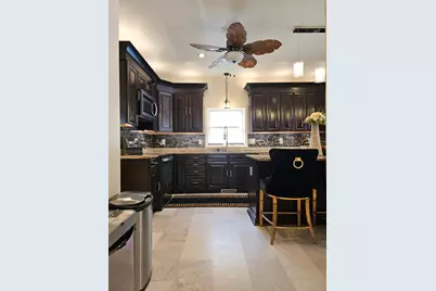 207 Ridgefield Avenue, Waterbury, CT 06705 - Photo 21