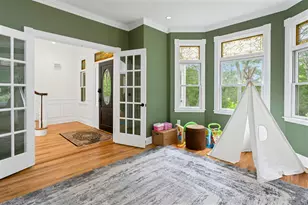 105 Honeysuckle Hill Ln, Easton, CT 06612 - Photo 11