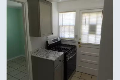 18 Bridge Street #APT 1O, Naugatuck, CT 06770 - Photo 7