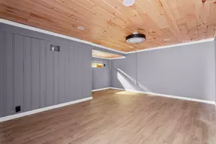 125 Meadowbrook Rd, Stratford, CT 06614 - Photo 31