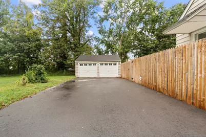 125 Meadowbrook Road, Stratford, CT 06614 - Photo 7