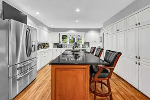 26 Cove Rd, Brookfield, CT 06804 - Photo 3