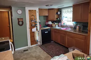 16 Marlene Dr, Ledyard, CT 06339 - Photo 5