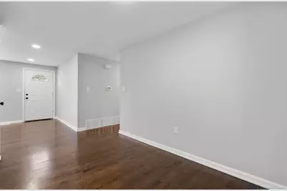 23 Bel Aire Drive, Plainville, CT 06062 - Photo 17