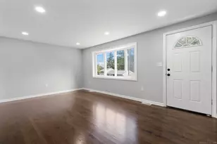 23 Bel Aire Dr, Plainville, CT 06062 - Photo 3