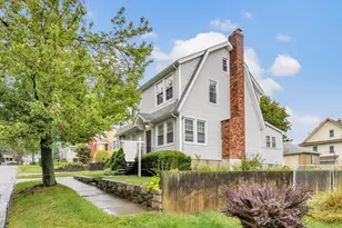 54 Vernon St, Stratford, CT 06615 - Photo 3