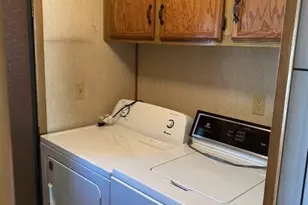 112 Woodland Park, Shelton, CT 06484 - Photo 7