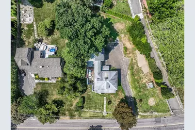 647 Bronson Road, Fairfield, CT 06890 - Photo 5