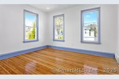 1373 Iranistan Avenue, Bridgeport, CT 06605 - Photo 11