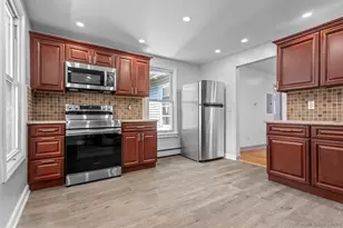 1373 Iranistan Ave, Bridgeport, CT 06605 - Photo 3