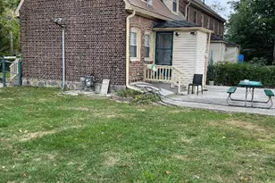 217 Alsace St, Bridgeport, CT 06604 - Photo 5