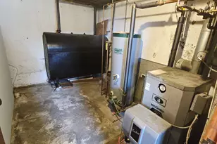 26 Tifton Rd, Wethersfield, CT 06109 - Photo 37