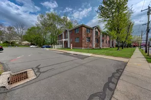 54 Oak St, Middletown, CT 06457 - Photo 19