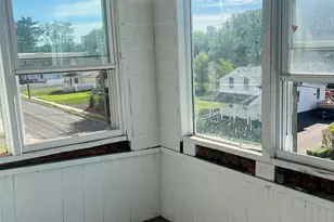 88 Governor St, East Hartford, CT 06108 - Photo 11