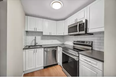 56 Burgundy Hill Lane #56, Middletown, CT 06457 - Photo 5