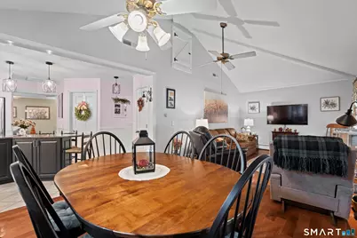 4 Dogwood Drive, Waterford, CT 06375 - Photo 25