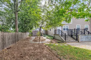 246 Lenox Ave, Bridgeport, CT 06605 - Photo 5